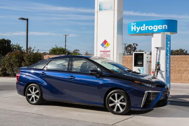 新能源汽车风向生变 氢燃料电池才是未来？