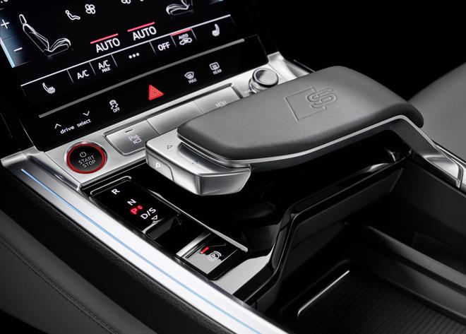 奧迪E-Tron首推S運動版車型 配3臺電動機/約73.9萬起售