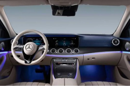 車載顯示屏在各類車型的應用以及趨勢分析